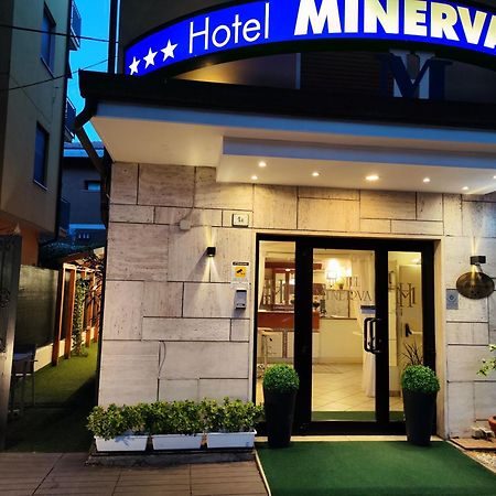 Hotel Minerva Ravena Exterior foto