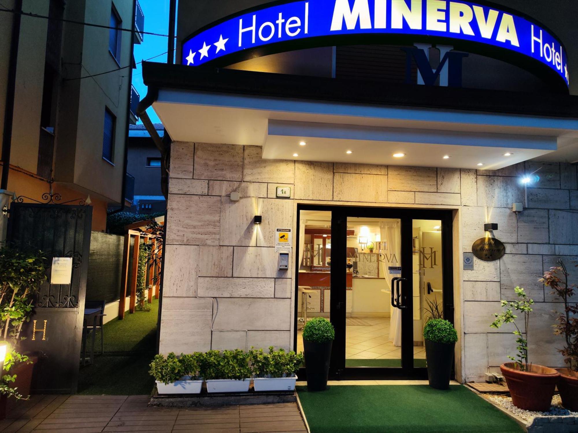 Hotel Minerva Ravena Exterior foto